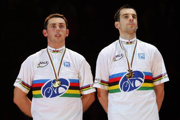 Christian Hess (li.) und Thomas Abel (beide Deutschland) - Radballweltmeister 2006 Radsport WM Herren WM 2006, Länderspiel, Hallenradsport, Halle, Indoor, Radball, Nationalteam, Rad Gruppe Chemnitz Radsport WM Herren WM 2006, Länderspiel, Hallenradsport, Halle, Indoor, Radball, Nationalteam, Rad Gruppe Chemnitz
