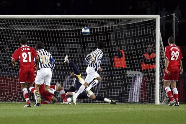 Raffaele Palladino (2.v.re., Juventus Turin) erzielt gegen Triest das 3:1 - Fußball Herren Serie B 2006 2007, 2. Italienische Liga, Juventus Turin - US Triestina 5:1, Juve, Triest, Vdig Totale Turin Fußball Herren Serie B 2006 2007, 2. Italienische Liga, Juventus Turin - US Triestina 5:1, Juve, Triest, Vdig Totale Turin