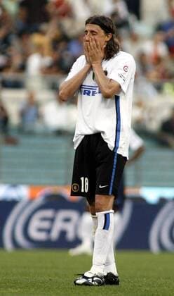 Hernan Crespo (Inter Mailand) enttäuscht - Fußball Herren Coppa Italia 2006 2007, Italienischer Pokal, Pokalspiel, Halbfinale, FC Internazionale Mailand Einzelbild Rom Enttäuschung, Verzweiflung, Fußball Herren Coppa Italia 2006 2007, Italienischer Pokal, Pokalspiel, Halbfinale, FC Internazionale Mailand Einzelbild Rom Enttäuschung, Verzweiflung,