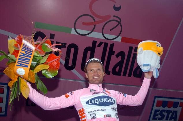 Danilo di Luca (Italien Liquigas) nach der 5. Etappe Gesamtführender des Giro d Italia 2007- Radsport Herren Giro dItalia 2007, d Italia, ProTour, Straßenradsport, Straße, Rad Einzelbild 5. Etappe: Teano - Frascati Freude, Radsport Herren Giro dItalia 2007, d Italia, ProTour, Straßenradsport, Straße, Rad Einzelbild 5. Etappe: Teano - Frascati Freude,