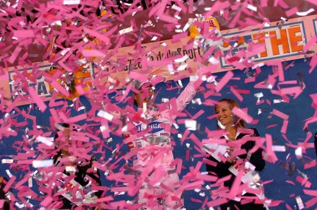 Danilo di Luca (Italien Liquigas, li.) gewinnt den Giro d Italia 2007 - Radsport Herren Giro d Italia 2007, dItalia, ProTour, Straßenradsport, Straße, Rad, Gruppe 21. Etappe: Vestona - Mailand Freude, Radsport Herren Giro d Italia 2007, dItalia, ProTour, Straßenradsport, Straße, Rad, Gruppe 21. Etappe: Vestona - Mailand Freude,