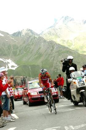 Mauricio Soler (Kolumbien Barloworld) - Radsport Herren Tour de France 2007, ProTour, Straßenradsport, Straße, Rad Totale 9. Etappe: Val d Isere - Briancon, dIsere Radsport Herren Tour de France 2007, ProTour, Straßenradsport, Straße, Rad Totale 9. Etappe: Val d Isere - Briancon, dIsere