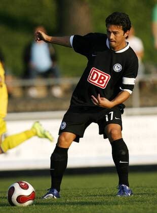 Ante Covic (Hertha II) am Ball Fußball Herren NOFV Oberliga Nord 2007 2008, Nordost, Vorbereitung, Saisonvorbereitung, Test, Testspiel, Einzelbild Dresden Dynamik, Fußball Herren NOFV Oberliga Nord 2007 2008, Nordost, Vorbereitung, Saisonvorbereitung, Test, Testspiel, Einzelbild Dresden Dynamik,