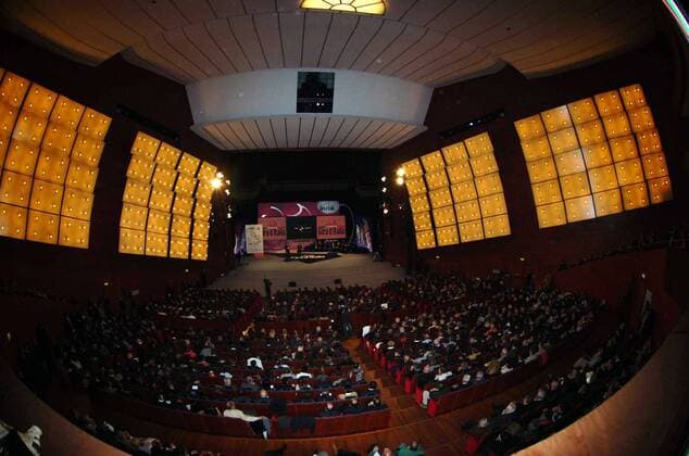 Präsentation des Streckenverlaufes des Giro d Italia 2008 im Mailänder Teatro degli Arcimboldi - Radsport Herren Vorschau 2007 Giro d Italia 2008, dItalia, Präsentation, Pressetermin, Straßenradsport, Straße, Rad, Totale Mailand Radsport Herren Vorschau 2007 Giro d Italia 2008, dItalia, Präsentation, Pressetermin, Straßenradsport, Straße, Rad, Totale Mailand