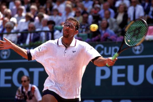 Karsten Braasch (Deutschland) Tennis Herren ARAG World Team Cup 1994, WTC, ATP Tour, Mannschafts, Mannschaftsweltmeisterschaft Einzelbild Düsseldorf Dynamik, Tennis Herren ARAG World Team Cup 1994, WTC, ATP Tour, Mannschafts, Mannschaftsweltmeisterschaft Einzelbild Düsseldorf Dynamik,