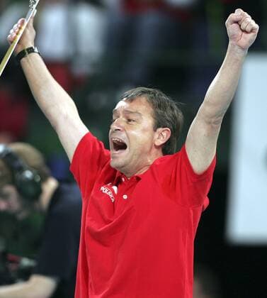 Nationaltrainer Marco Bonitta (Polen) - Schlussjubel Volleyball Länderspiel Damen Olympiaqualifikation 2007 2008, Olympia Qualifikation, Nationalmannschaft, Nationaltrikot, Einzelbild Halle Westfalen Freude, Begeisterung, Volleyball Länderspiel Damen Olympiaqualifikation 2007 2008, Olympia Qualifikation, Nationalmannschaft, Nationaltrikot, Einzelbild Halle Westfalen Freude, Begeisterung,