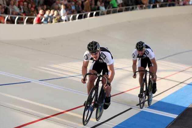 Rene Enders (li.) gegen Matthias John (beide Deutschland) Radsport Herren Thüringen Open 2008, Bahnradsport, Bahn, , Bahnrad, Rad Gruppe Erfurt Radsport Herren Thüringen Open 2008, Bahnradsport, Bahn, , Bahnrad, Rad Gruppe Erfurt