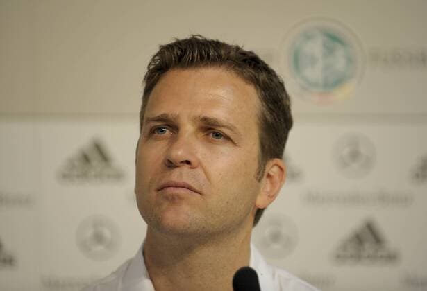 Teammanager Oliver Bierhoff (Deutschland) Fußball EM Herren Vorschau Euro 2008, Nationalteam, Trainingslager, Pressekonferenz, Pressetermin, Porträt Palma de Mallorca Fußball EM Herren Vorschau Euro 2008, Nationalteam, Trainingslager, Pressekonferenz, Pressetermin, Porträt Palma de Mallorca