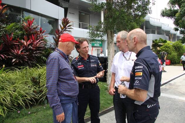 formula 1 GP, Malaysia in Kuala Lumpur Sepang, 23.03.2013, Niki Lauda, RTL, TV, Aufsichtsrat Mercedes F1 Team, Christian Horner, Teamchef, Dr. Helmut Marko, Red Bull-Sportchef Chefdesigner Adrian Newey, Red Bull Racing, Adrian Newey, Red Bull Racing, Photo:mspb Thomas Melzer formula 1 GP, Malaysia, Niki Lauda Christian Horner Dr. Helmut Marko Adrian Newey, Red Bull Racing, Adrian Newey,