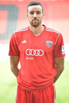 Malte Metzelder (FC Ingolstadt), Portrait, FC Ingolstadt 04, Team- und Portraitfotos, , Sport, Ballsport, Fussball, Bundesliga 2, Ingolstadt, Audi Sportpark,