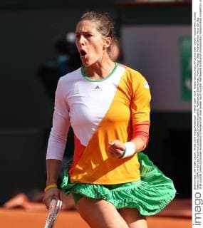 French Open 2014, Roland Garros,Paris,ITF Grand Slam Tennis Tournament, Andrea Petkovic (GER) macht die Faust und jubelt,Jubel,Emotion,Einzelbild, Halbkoerper,Hochformat,
