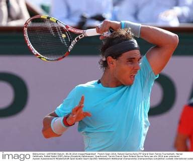 French Open 2014, Roland Garros,Paris,ITF Grand Slam Tennis Tournament, Herren Halbfinale, Rafael Nadal (ESP),Aktion,Einzelbild,Halbkoerper, Querformat,