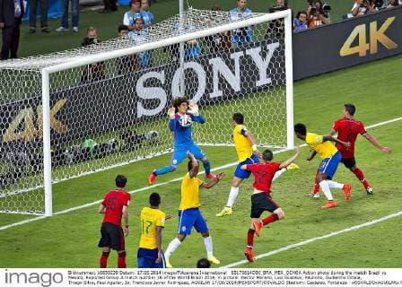 65170614DDI_BRA_MEX_OCHOA Action photo during the match Brazil vs Mexico, Reported Group A match number 16 of the World Brazil 2014, in picture: Hector Moreno, Luiz Gustavo, Paulinho, Guillermo Ochoa, Thiago Silva, Paul Aguilar, Jo, Francisco Javier Rodriguez, AGUILAR 17 06 2014 MEXSPORT OSVALDO Stadium: Castelao, Fortaleza - xOSVALDOxAGUILARx