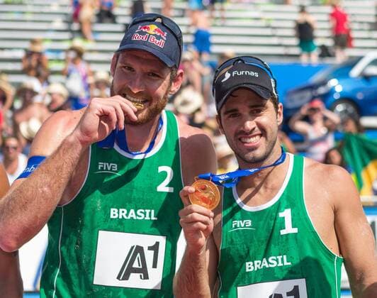 03.08.2014, Strandbad, Klagenfurt, AUT, A1 Beachvolleyball Grand Slam 2014, Finalspiel, im Bild die Gewinner Bruno Oscar Schmidt, Alison Conte Cerutti (BRA) during the A1 Beachvolleyball Grand Slam at the Strandbad Klagenfurt, Austria on 2014 08 03. 2014, , EP_stei EX
