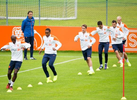 05.09.2014, Sportzentrum, Seefeld, AUT, FS Vorbereitung, AUT, FS Vorbereitung, im Bild 05.09.2014, Sportzentrum, Seefeld, AUT, FS Vorbereitung, Netherlands national soccer team players during a training session of the national footballteam of Netherlands in preparation for the upcoming EURO 2016 qualifying match against Czech Republic on 09. Spetember 2014 in Prague, at the trainingsground Sportzentrum in Seefeld, Austria on 2014 09 05. EP_Gro