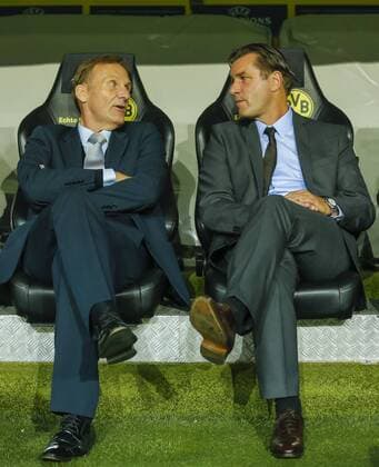 Hans-Joachim Watzke, Geschäftsführer und BVB-Boss Michael ZORC, BVB Manager Management, Funktionär, Geschäftsführung, Vereinsleitung, Emotionen, Vereinsführung, Manager Ersatzbank, Spielerbank, Reserve, Trainerbank im Anzug BORUSSIA DORTMUND - FC ARSENAL 2-0 Fussball UEFA Champions League, Gruppe D Gruppenphase,in Dortmund, 16.09.2014 CL Saison 2014 2015, BVB