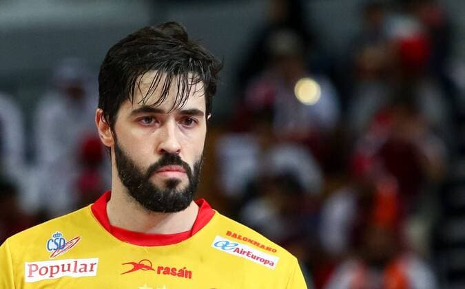 01.02.2015, Lusail Multipurpose Hall, Lusail, QAT, IHF, Handball Weltmeisterschaft der Herren, Spiel um Platz 3, Polen vs Spanien, im Bild Raul Entrerrios (ESP) during the IHF Handball World Championship WM Weltmeisterschaft match for the third place between Poland and Spain at the Lusail Multipurpose Hall, Lusail, Qatar on 2015 02 01. EX_PUC