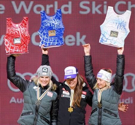 09.02.2015, Solaris Placa, Vail, USA, FIS Weltmeisterschaften Ski Alpin, Vail Beaver Creek 2015, Damen, Kombination, Siegerehrung, im Bild v. l. Nicole Hosp (AUT, 2. Platz), Tina Maze (SLO, 1. Platz), Michaela Kirchgasser (AUT, 3. Platz) second placed Nicole Hosp of Austria ( L ) first placed Tina Maze of Slovenia ( C ) third placed Michaela Kirchgasser of Austria ( R ) during award ceremony for the Ladies Combined competition of FIS Ski World Championships 2015 at the Solaris Placa in Vail, United States on 2015 02 09. EP_gro