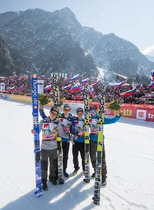 21.03.2015, Planica, Ratece, SLO, FIS Weltcup Ski Sprung, Planica, Finale, Skifliegen, Team, Siegerehrung, im Bild Team Oesterreich, 2. Platz, v.l.: Manuel Fettner (AUT), Michael Hayboeck (AUT), Stefan Kraft (AUT) und Gregor Schlierenzauer (AUT) during the Ski Flying Team Competition Winner Award Ceremony of the FIS Ski jumping Skispringen Ski nordisch Worldcup Cup finals at the Planica in Ratece, Slovenia on 2015 03 21. EP_fei