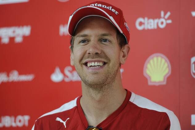 Aktuell Motorsport, Formel 1, GP Barcelona, Pressetermin Ferrari mit Sebastian Vettel und Kimi Räikkönen Sebastian VETTEL,GER (Scuderia Ferrari),Aktion,Einzelbild,angeschnittenes Einzelmotiv,Portraet,Portrait,Porträt,lacht,lachen,lachend,optimistisch,gutgelaunt. Pressekonferenz. Formel 1:GP von Spanien,Circuit de Catalunya,Saison2015,am 07.05.2015.