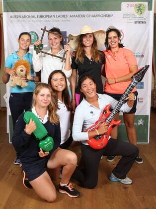 Aktuell Golf Damen, International European Ladies Amateur Championship - Fotoshooting GOLF - IELAC 2015, photo shoot FROHNLEITEN,AUSTRIA,20.JUL.15 - GOLF - EGA, European Golf Association, International European Ladies Amateur Championship, GC Murhof, photo shooting. Image shows front row: Mathilde Claisse, Elisabeth Codet, Celine Boutier; back row: Agathe Laisne, Chloe Salort, Anyssia Herbaut and Anais Meyssonnier (FRA). GEPAxpictures xChristianxWalgram