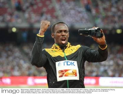 Aktuell Leichtathletik WM in Peking, 100m der Herren, Siegerehrung Beijing, IAAF, Leichtathletik, athletics, Track and Field, World athletics Championships 2015 in Beijing, Leichtathletik WM 2015, 22-30.08.2015, National Stadium Beijing, Usain Bolt, filmen