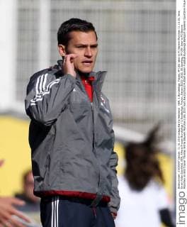 GER, 1.Bundesliga, Frauen, FF USV Jena vs FC Bayern München 11.10.15, Jena, Ernst-Abbe-Sportfeld, GER, Allianz Frauen Bundesliga 1.Bundesliga, Frauen, Saison 2015 2016, 05.Spieltag, FF USV Jena vs FC Bayern München im Bild Trainer Thomas Wörle (Bayern München)