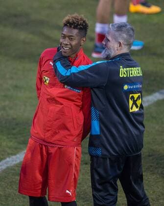 Stegersbach 21.03.2016, Sportzentrum, Stegersbach, AUT, OeFB Training, im Bild David Alaba (AUT), Roger Spry (Conditioning Coach, AUT) David Alaba (AUT), Roger Spry (Conditioning Coach, AUT) during a Trainingssession of Austrian National Footballteam at the Sportcenter in Stegersbach, Austria on 2016 03 21. EP_ang