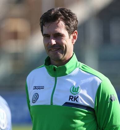 Fußball, Damen, Champions League, Training VfL Wolfsburg in Brescia Brescia Brescia vs Wolfsburg , CL Frauen, Training Brescia, Italien, 29.03.2016, FUßBALL - ACF Brescia Femminile vs VfL Wolfsburg, Viertelfinale, UEFA Frauen Champions League, Saison 2015 16. Bild zeigt: Cheftrainer Ralf Kellermann (VfL Wolfsburg)