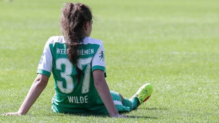 Manjou Sabrina Wilde (Bremen, 37), enttäuscht schauend, Enttäuschung, Frustration, disappointed, pessimistisch, nach dem Schlusspfiff, Fussball, Allianz Frauen-Bundesliga, TSG 1899 Hoffenheim - SV Werder Bremen, xozx