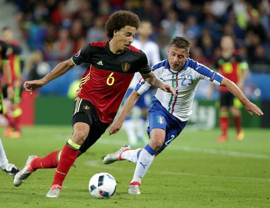 FRA, EM UEFA 2016, Group E, Belgium (BEL) vs Italy (ITA) 13.06.2016, Stade de Lyon, Lyon, FRA, EM UEFA 2016, Group E, Belgium (BEL) vs Italy (ITA), im Bild Axel Witsel (Belgien), Emanuele Giaccherini (Italien) nordphotoxBratic