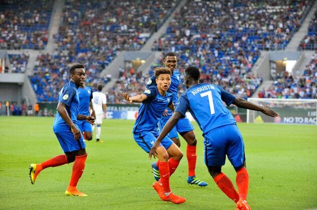 GER, UEFA U19 2016, Finale, Frankreich (FRA) vs Italien (ITA) 24.07.2016, Rhein-Neckar-Arena, Sinsheim, GER, UEFA U19 EURO 2016, Finale, France (FRA) vs Italy (ITA), picture shows im Bild: Jean-Kevin Augustin ( 7, Frankreich France (FRA)) jubelt ueber sein Tor zum 1:0, mit Amine Harit ( 14, Frankreich France (FRA)) Foto © nordphoto Fabisch nordphotox xFabisch