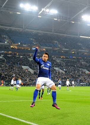 Bilder des Tages - SPORT Fussball, UEFA Europe League, Herren, Saison 2016 2017, Gruppe I, 5. Spieltag, VELTINS Arena Gelsenkirchen: FC Schalke 04, S04 (blau) - OGC Nizza (weiss); Jubel Yevhen Konoplyanka (S04) nach seinem Tor zum 1:0. Jubel, Freude, Aktion, Einzelbild.
