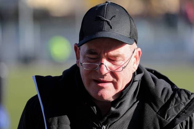 Siegfried Dietrich (Manager, Frankfurt), enttäuscht schauend, Enttäuschung, Frustration, disappointed, pessimistisch, Fussball, DFB-Pokal der Frauen, Achtelfinale, 1. FFC Frankfurt - SGS Essen, xozx