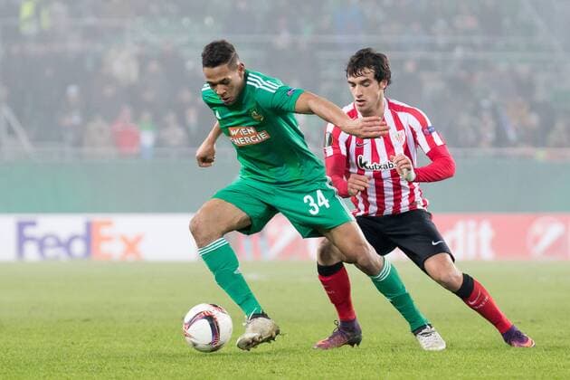 08.12.2016, Weststadion, Wien, AUT, UEFA EL, SK Rapid Wien vs Athletic Club Bilbao, Gruppe F, im Bild Joelinton (SK Rapid Wien), Inigo Lekue (Athletic Club Bilbao) during a UEFA Europa League, group F game between SK Rapid Wien and Athletic Club Bilbao at the Weststadion, Vienna, Austria on 2016 12 08. Wien EX_PUC