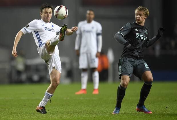 Fußball, EL, FC Kopenhagen - Ajax Amsterdam DK: 20170309, K¿benhavn, Danmark: Europa League fodbold, 1 8 finale, FC K¿benhavn - AFC Ajax: William Kvist, FC K¿benhavn, FCK, Kasper Dolberg, AFC Ajax Foto: Lars M¿ller UK: 20170309, Copenhagen, Denmark: Europa League football, 1 8 final, FC Copenhagen - AFC Ajax: William Kvist, FC K¿benhavn, FCK, Kasper Dolberg, AFC Ajax
