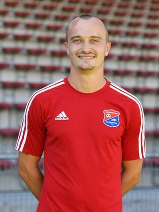 Alexander Piller (Unterhaching, 19), Einzelbild, Aktion, Action, Porträt, Portrait, Fußball, GER, 3.Liga, Porträttermin 2017 2018, SpVgg Unterhaching, xslx