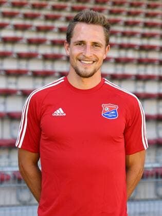 Ulrich Taffertshofer (Unterhaching, 6) Einzelbild, Aktion, Action, Porträt, Portrait, Fußball, GER, 3.Liga, Porträttermin 2017 2018, SpVgg Unterhaching, xslx