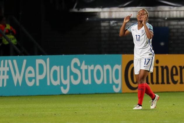 Torschützin Nikita Parris (England, 17), jubelt über das Tor zum 1:2, Jubel, Torjubel, Torerfolg, celebrate the goal, goal, celebration, Jubel ueber das Tor, optimistisch, Action, Aktion, Fussball, UEFA Women s EURO 2017, Portugal - England, xozx