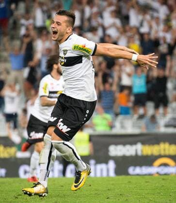 03.08.2017, Tivoli Stadion, Innsbruck, AUT, UEFA EL, Cashpoint SCR Altach vs KAA Gent, Qualifikation, 3. Runde, Rueckspiel, im Bild Torjubel nach de 2:1 durch Stefan Nutz (SCR Altach) during the UEFA Europaleague Qualifier 3rd round, 2nd leg match between Cashpoint SCR Altach and KAA Gent at the Tivoli Stadion in Innsbruck, Austria on 2017 08 03. Innsbruck EP_fei