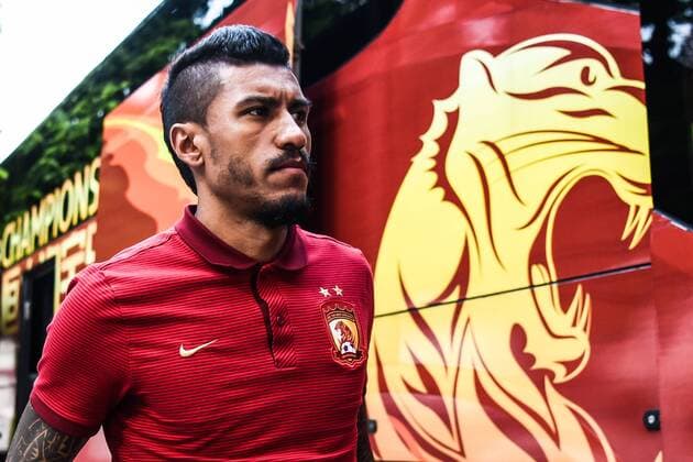 --FILE--Brazilian football player Paulinho is pictured as he arrives at a stadium against Guangzhou R&F in their 19th round match during the 2017 Chinese Football Association Super League (CSL) in Guangzhou city, south China s Guangdong province, 29 July 2017. Barcelona have struck a deal to sign Brazilian midfielder Paulinho from Guangzhou Evergrande, according to widespread media reports in Brazil. The Catalan side agreed to meet Paulinho s 40 million-euro release clause after weeks of negotiations with the Chinese Super League club, the Folha de S.Paulo newspaper said on Saturday (12 August 2017). It added that Guangzhou Evergrande s Brazilian coach, Luiz Felipe Scolari, confirmed the transfer. Paulinho was not included in Evergrande s squad for their league match against Henan Jianye on Sunday (13 August 2017). News of the deal comes less than two weeks after Paulinho s compatriot Neymar departed the Camp Nou in a world record 222 million-euro transfer to Paris Saint-Germain. Paulinho has been in sublime form this year, scoring 12 goals in 29 matches for his club across all competitions. Guangzhou currently lead the Chinese Super League standings and are in the quarterfinals of the Asian Champions League. Paulinho has also shone at international level in the past year, and scored a hat-trick in Brazil s 4-1 victory over Uruguay in a World Cup qualifier in March. Before joining Guangzhou Evergrande in 2015, the former Corinthians star spent two seasons at Tottenham Hotspur, the last of which saw him make only seven starts. Paulinho in 40 million-euro move to Barcelona from Guangzhou Evergrande 20170729_81451