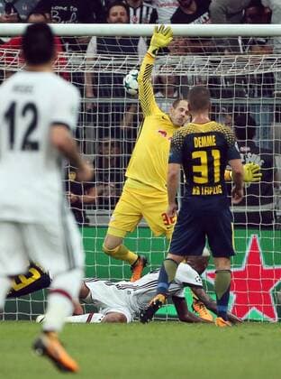 Besiktas Istanbul - RB Leipzig Fussball Champions League Istanbul, 26.09.2017, Vodafone Park, Fussball, UEFA Champions League, Gruppe G, 2.Spieltag , Besiktas Istanbul vs. RB Leipzig , Im Bild; Tor für Istanbul. Talisca (94, Besiktas) erzielt den Treffer zum 2:0. ,