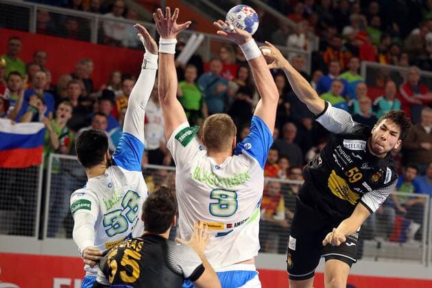 European Handball Championship, Group II, 2nd round, Slovenia - Spain 23.01.2018., Arena Varazdin, Varazdin, Croatia - 2018 European Men s Handball Championship, Group II, 2nd round, Slovenia - Spain. Igor Zabic, Blaz Blagotinsek, Daniel Dujshebaev GoranxStanzl PIXSELL