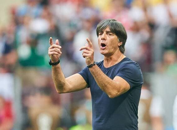 Germany - Mexico, Soccer, Moscow, June 17, 2018 DFB headcoach Joachim Jogi LOEW, LÖW,Gesticulates and giving instructions, action, single image, gesture, gesture, hand movement, pointing, interpret, mimik, GERMANY - MEXICO FIFA World Cup WM Weltmeisterschaft Fussball 2018 RUSSIA, Group F, Season 2018 2019, June 17, 2018 L u z h n i k i Stadium in Moscow, Russia. Photo: MAGICS Peter Schatz