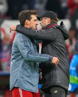 Mats HUMMELS, FCB 5 Juergen KLOPP, headcoach Liverpool , team manager, Fairness, collegiality, hug, congratulations, fair, FC BAYERN MUNICH - FC LIVERPOOL UEFA Football Champions League , Munich, March 13, 2019, Season 2018 2019, round of last 16, FCB, Reds, Bavaria, Photographer: Peter Schatz