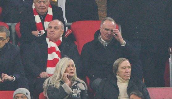 Uli HOENESS (FCB President ), FCB President and chairman, Karl-Heinz RUMMENIGGE (CEO, Vorstandsvorsitzender FCB AG) sad, disappointed, angry, Emotions, disappointment, frustration, frustrated, sadness, desperate, despair, FC BAYERN MUNICH - FC LIVERPOOL UEFA Football Champions League , Munich, March 13, 2019, Season 2018 2019, round of last 16, FCB, Reds, Bavaria, Photographer: Peter Schatz