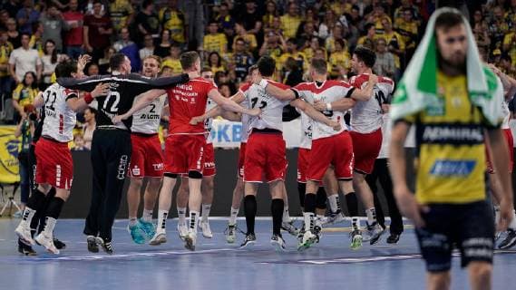 Player of TSG Ludwigshafen Friesenheim The Owls Cheer after the final whistle, victory, winner, winner, celebrates, cheers, joy, optimistic, highlight, action, action, 29 05 2019, Mannheim, handball, DKB Bundesliga, Rhein Neckar Löwen TSG Ludwigshafen Friesenheim The Owls xozx