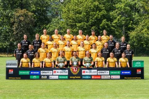 SG Dynamo Dresden 2 BL, portrait date 2019 2020, team photo, hi row v li Linus Wahlqvist, Lucas Röser, Jannik Müller, Haris Duljevic, Dzenis Burnic, Osman Atilgan 2 row v top v li Korbinian Dötter physiotherapist , Julian Binder physiotherapist , Moussa Kone, Max Kulke, Niklas Kreuzer, Brian Hamalainen, Patrick Ebert, Dr Onays Al Sadi team doctor, Dr Onays Al Sadi Tobias Lange physiotherapist 3 row from above v li Cristian Fiel head coach , Patrick Mölzl co coach , Kevin Ehlers, Rene Klingenburg, Florian Ballas, Marco Hartmann, Jannis Nikolaou, Branislav Arsenovic goalkeeper coach , Matthias Grahe Athletics trainer , Jacob Wolf Sports scientist Lower row from left Vasil Kusej, Matthäus Taferner, Patrick Möschl, Tim Boss, Patrick Wiegers, Kevin Broll, Chris Löwe, Baris Atik, Justin Leo Löwe