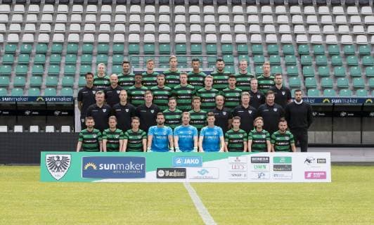 SC Prussia Münster 3 League, portrait date 2019 2020, team photo 4 row from left Niklas Heidemann, Philipp Hoffmann, Ole Kittner, Jannik Borgmann, Heinz Mörschel, Rufat Dadashov, Simon Scherder, Nico Brandenburger 3 row from left Milenko Gilic goalkeeper trainer, Tim Geidies athletic trainer , Naod Mekonnen, Okan Erdogan, Joel Grodowski, Fridolin Wagner, Ugur Tezel, , Matthias Sieme physiotherapist , Lukas Brüggemann physiotherapist 2 series v li Sven Hübscher trainer , Tobias Hellwig Co Trainer , Arne Barez Co Trainer , Luca Schnellbacher, Marcel Hoffmeier, Dr Cornelius Müller Rensmann Team Doctor , Dr Tim Hartwig Team Doctor , Helge Dahms Zeugwart , Malte Metzelder Managing Director Sport 1 Reihe v li Kevin Rodrigues Pires, Julian Schauerte, Maurice Litka, Oliver Schnitzler, Maximilian Schulze Niehues, Marian Prinz, Dominik Klann, Lucas Cueto, Seref Özcan DFB regulations prohibit any use of photographs as image sequences and or quasi video Copyright: xKirchner MarcoxSteinbrennerx