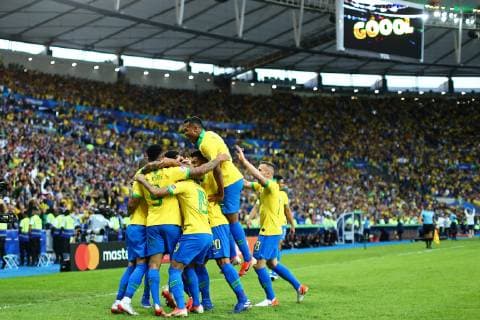 Fußball, Copa America, Finale, Brasilien - Peru Futbol, Brasil vs Peru Copa America 2019 El jugador de la seleccion brasilena Everton celebra su gol contra Peru durante el partido pro la Final de la Copa America realizado en el estadio Maracana, de Rio de Janeiro, Brasil. 07 07 2019 Heuler Andrey Dia Esportivo Photosport Football, Brasil vs Peru Copa America Championship 2019 Brasil s player Everton celebrates after scoring against Peru during the Final Copa America held at the Maracana stadium, de Rio de Janeiro, Brasil. 07 07 2019 Heuler Andrey Dia Esportivo Photosport Brasil vs Peru , Copa America 2019